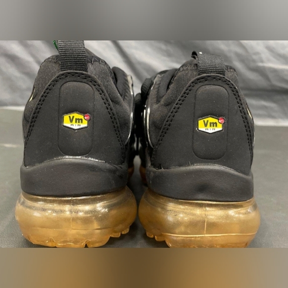 Nike Air VaporMax Plus Women's Sneakers Size 6.5 NWOT MSRP $219.99 - Picture 8 of 12